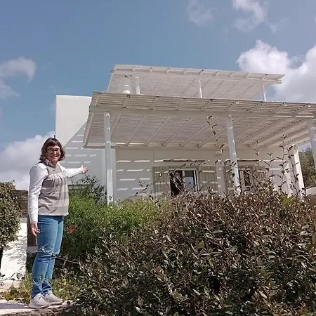 La Casa Dei Gatti Paros לינה וארוחת בוקר *