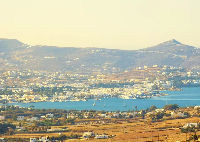 La Casa Dei Gatti Paros ベッド・アンド・ブレックファスト